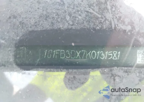 2019 Chevrolet Camaro 1Lt из США, поврежденный, VIN 1G1FB3DX7K0131581